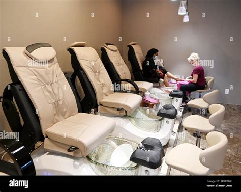 Glow Salon Spa and Nail .